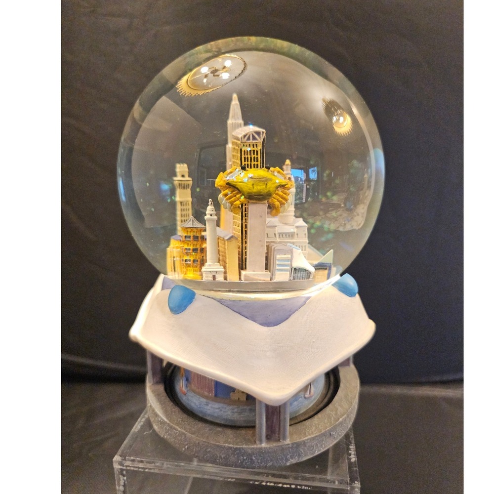 Lord & Taylor Baltimore Musical Snow‎ Globe Retired Take Me Out to The Ball Game